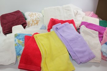 Lot Of Towels, Hand Towels And Wash Rags