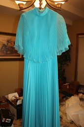 Very Elegant Teal Blue Gown Has Few Stains, Miss Rubette Size 8