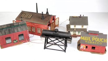 Lionel Buildings And Tank
