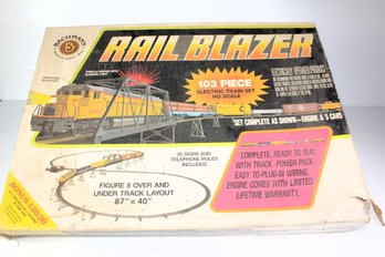 Bachman HO Train Set, Tracks, Power Supply With Miscellaneous Extra Pieces
