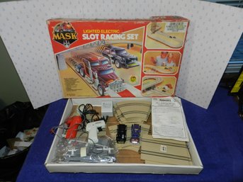 VINTAGE 1987 KENNER MASK SLOT CAR RACING SET ORIGINAL BOX COMPLETE