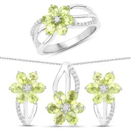 4.09 Carat Genuine Peridot And White Topaz .925 Sterling Silver 3 Piece Jewelry Set (Ring, Earrings, Pendant)