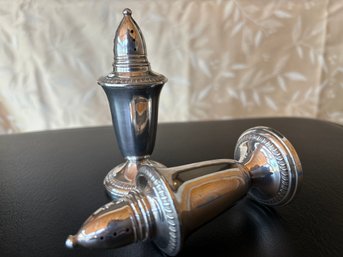 Silver Salt And Pepper Shakers (set 2 Of 2)