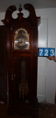 Howard Miller Grandfather Clock - Windsor Cherry Finish Raymour - 87' Tall