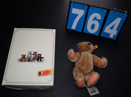 9' Steiff Bears - In Box - #404597 - MStrong TeddyB.26