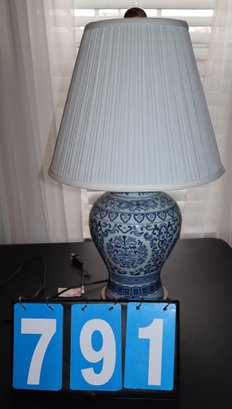 Ralph Lauren - 25' X 6' - Blue & White Asian Style Lamp - Oriental Floral Motif Porcelain