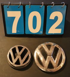 2 Plastic Volkswagen Emblems Logo