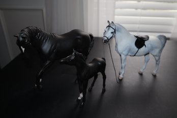 3 Royal Daulton & North Light - Horses 8' - Black & White