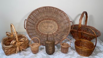 Assorted Basket Lot