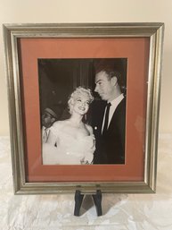 Novelty Photo Of Joe DiMaggio And Marylin Monroe