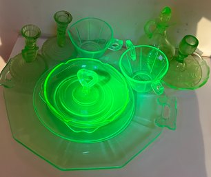 Various Green Glass 12 Pieces