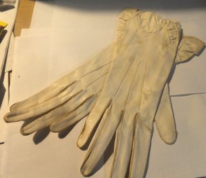 VINTAGE LEATHER GLOVES