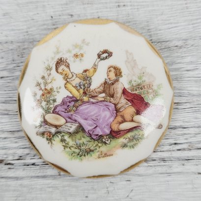 Vintage Porcelain Brooch Courting Couple Pin Beautiful Design Classic Pin