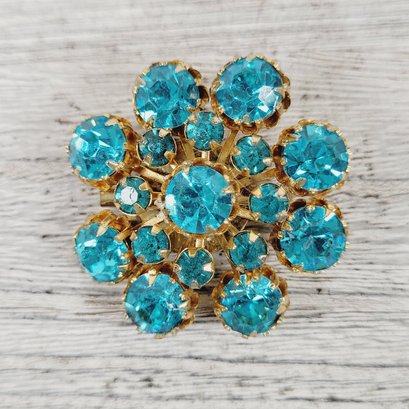 Vintage Rhinestone Brooch Blue Gold Tone Pin Beautiful Design Classic Costume Jewelry