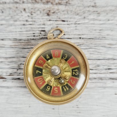 Vintage Roulette Wheel Pendant Gold-tone Beautiful Design Classic Costume Jewelry