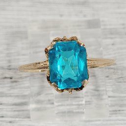 Vintage 10K Gold Blue Crystal Ring Size 6 3/4 Retro Era Very Pretty