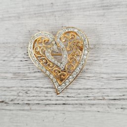 Vintage Heart Brooch Pin Rhinestone Gold Beautiful Design Classic Pin