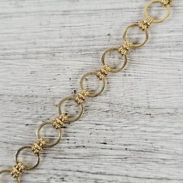 Vintage 7 1/4' Bracelet Gold Tone Chain Stack Beautiful Design Classic