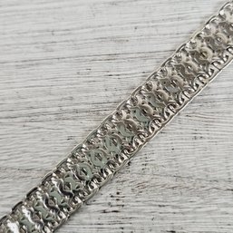 Vintage 16 1/2' Monet Necklace Silver Tone Chain Layer Beautiful Design Classic