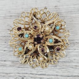 Vintage Rhinestone Brooch Gold Tone Pin Beautiful Design Classic Costume Jewelry