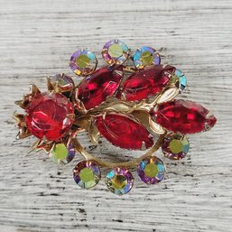 Vintage Rhinestone Brooch Gold Tone Red Pin Beautiful Design Classic Costume Jewelry