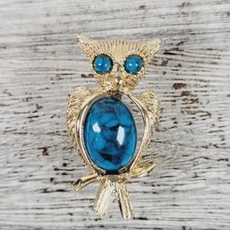 Vintage Brooch Pin Owl Blue Jelly Belly Beautiful Design Classic Costume Jewelry