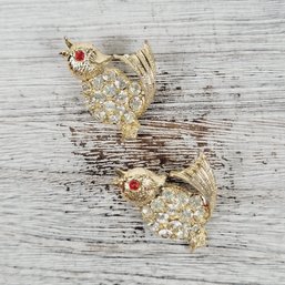 Vintage Brooch/pin Pair Of Rhinestone Birds Gold-Tone Beautiful Design Classic Costume Jewelry
