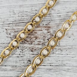 Vintage Necklace Napier 24' Chain With Pearls Gold-tone Beautiful Design Classic Costume Jewelry