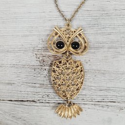 Vintage Necklace Sarah Coventry 24' Chain Large Owl Pendant Gold & Silver-tone Beautiful Costume Jewelry