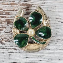 Vintage Enamel Four Leaf Clover Brooch Beautiful Design Classic Costume Jewelry