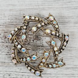 Vintage Rhinestone Brooch Silver-Tone Beautiful Design Classic Costume Jewelry