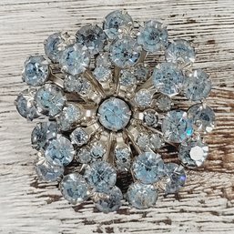 Vintage Blue Rhinestone Brooch Silver-tone Beautiful Design Classic Costume Jewelry
