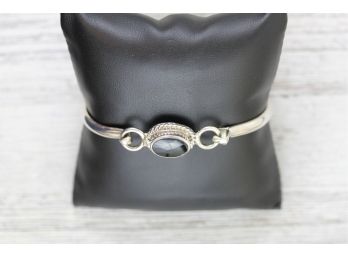 Sterling Silver Hook Bracelet Vintage Mexico Black Onyx 7' 18 Grams