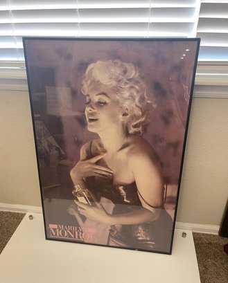 Marilyn Monroe Poster Framed