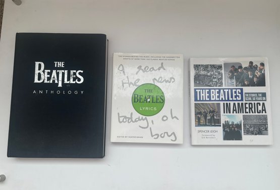 The Beatles Memorabilia Book Lot Of 3 Hardcover & Soft Cover Coffee Table Conversation Books