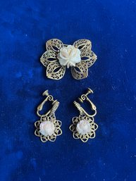 Vintage Untested Victorian Porcelain Rose Brooch And Screw Back Earring Set Unmarked