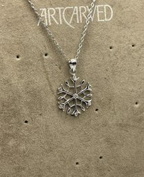 Silver Snowflake Pendant With Diamonds Necklace 18' Silver Chain