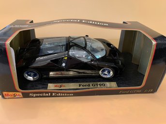 Ford Gt90 1/18 Th Scale By Maisto