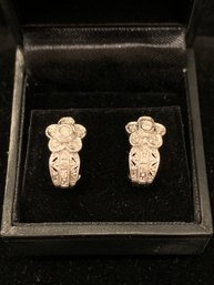 Elegant 14kt White Gold Diamond  Earrings