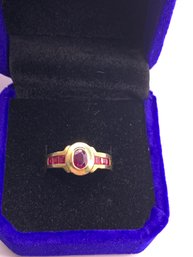 Elegant 18kt Gold Genuine Ruby Ring