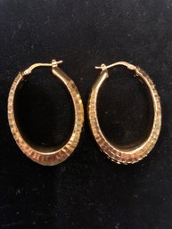 Beautiful Itaor Italy Gold Plated Hammered Hoop Earrings