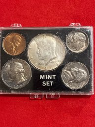 1964 US Kennedy Mint Set 90 Silver Coins