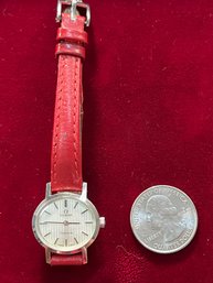 Classic 1970s Ladys Omega Mechanical Wrist Watch