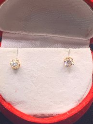 Classic Genuine Diamonds 14 Kt Gold Stud Earrings