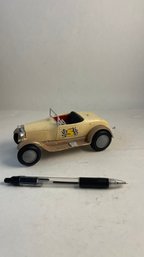 ERTL Tan Roadster Diecast Model Car