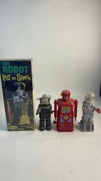 Lost In Space/Robot Lot