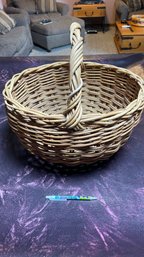 Heavy Duty Woven Basket With Handle