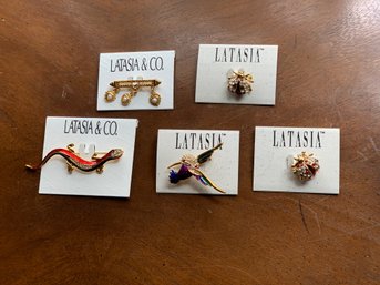 Lot Of Latasia Pins/Brooches