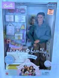 ( B52) 2003  Barbie Happy Family Neighborhood Happy Birthday Grandpa Set B9881