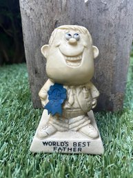 Vintage 1970s Russ Berrie Sillisculpt 'Worlds Best Father' Figurine